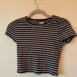 Stripped cropped tee shirt